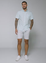 Load and play video in Gallery viewer, 7 DIAMONDS: Zuma 8" Men's Shorts