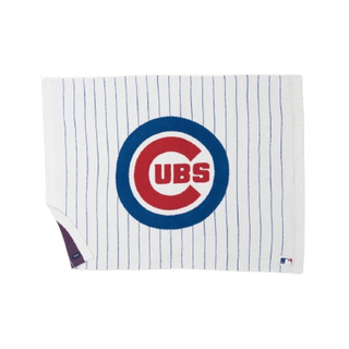 BAREFOOTDREAMS: CozyChic® Chicago Cubs™ Throw guys-and-co