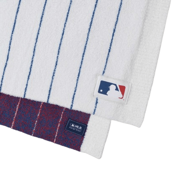 BAREFOOTDREAMS: CozyChic® Chicago Cubs™ Throw guys-and-co